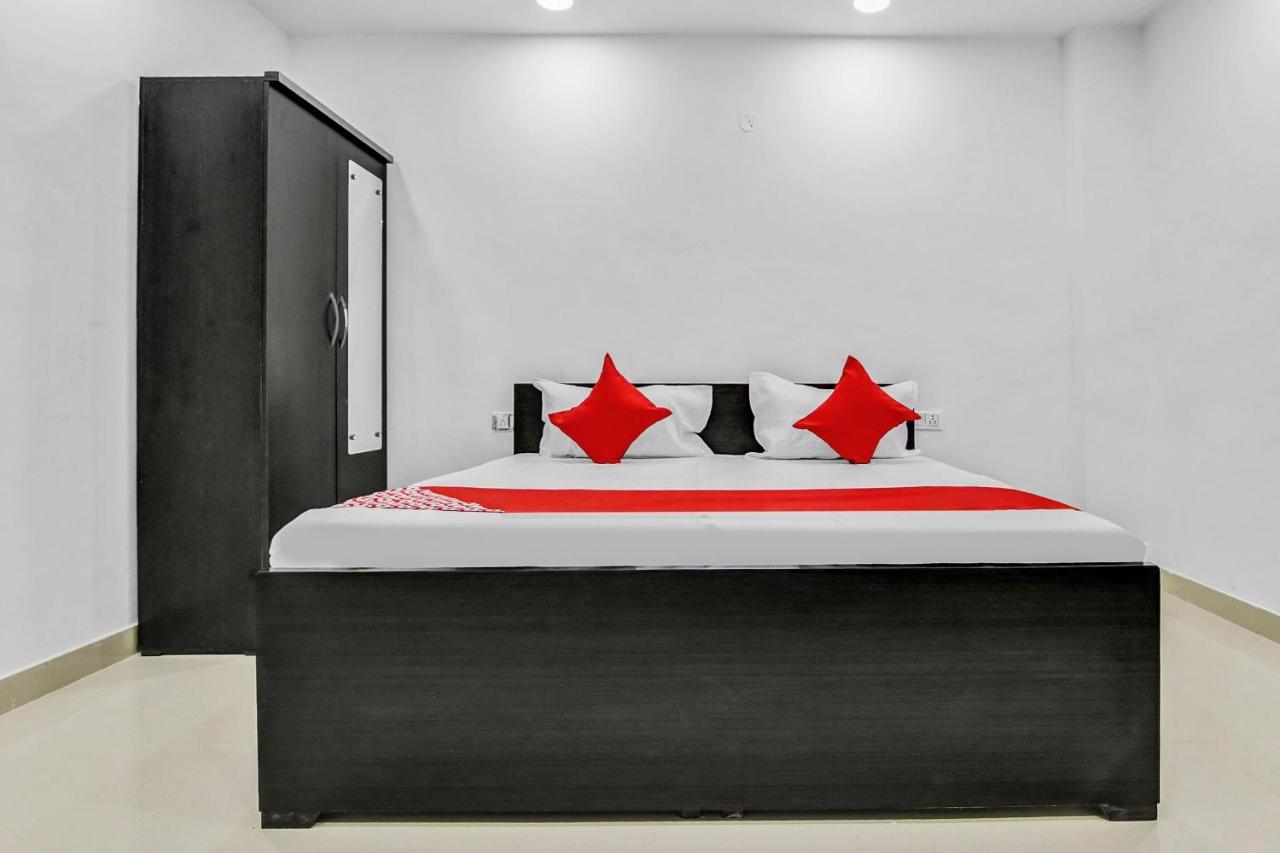 Flagship Hotel Secret Mirage Near Rithala Metro Station New Delhi Bagian luar foto